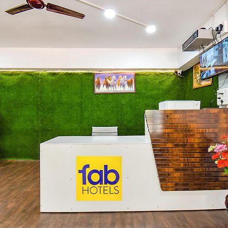 Fabhotel Skylight Studio Rooms - Nr Mcf Camp Pune Exterior foto