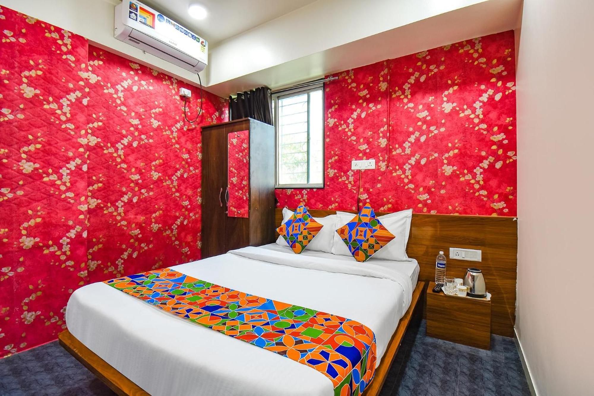 Fabhotel Skylight Studio Rooms - Nr Mcf Camp Pune Exterior foto
