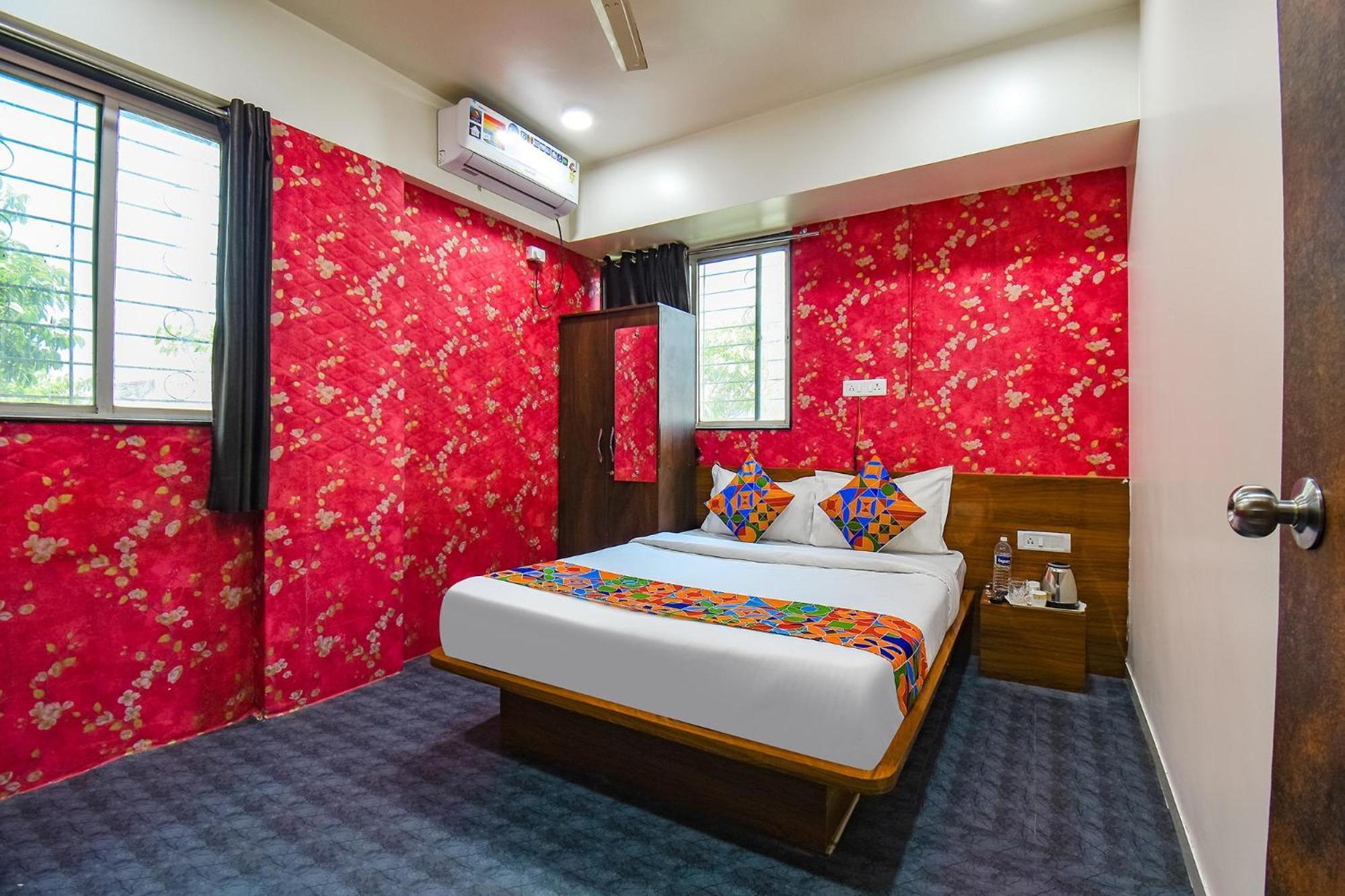Fabhotel Skylight Studio Rooms - Nr Mcf Camp Pune Exterior foto